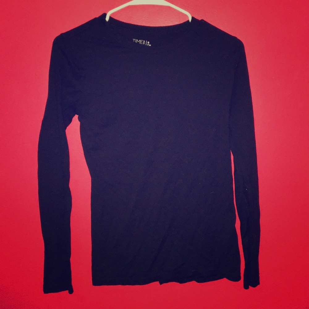 Long sleeve black shirt